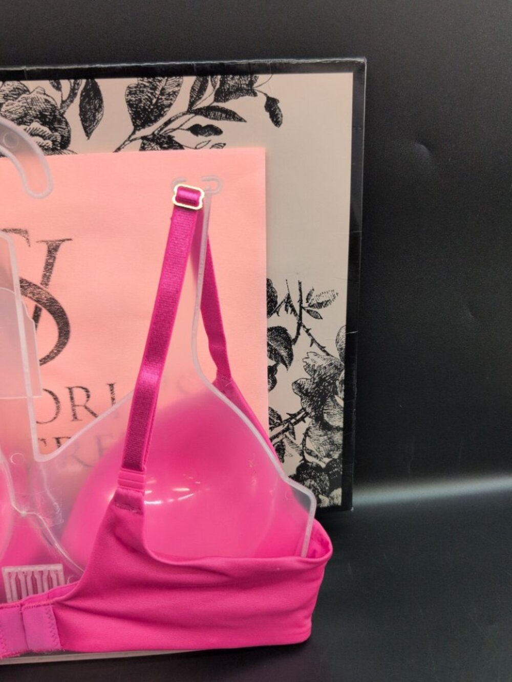 Victoria Secret Very Sexy So Obsessed Smooth Wireless Push Up Bra 32B Hot Pink - Picture 8 of 12